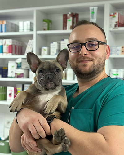 dr-dahma-michel-sal-vet